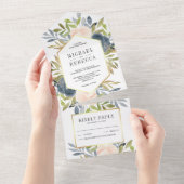 赤面素朴ピンクと埃っぽいブルーフローラ結婚ズ オールインワン招待状 (貼ってはがせる)