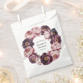 赤面&プラムピーニーリース結婚式の引き出物 フェイバーバッグ (クリップ留めされた状態)