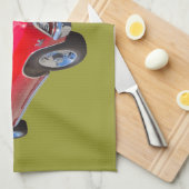 赤1966年のChevy Chevelle SS 396 キッチンタオル (四つ折り)