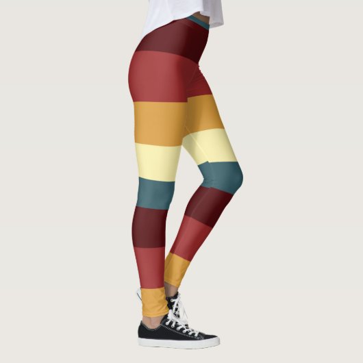 赤、ティール（緑がかった色）、黄ストライプ色 レギンス (右)