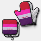 赤、ピンク、紫の各ストライプパターンパーソナライズされた 鍋つかみ&鍋敷きセット (正面/裏面)