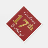 赤、フェイク金ゴールド17番目の誕生日+名前をカスタムする スタンダードランチョンナプキン (角)