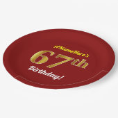 赤、フェイク金ゴールド67番目の誕生日+名前をカスタムする ペーパープレート (アングル)