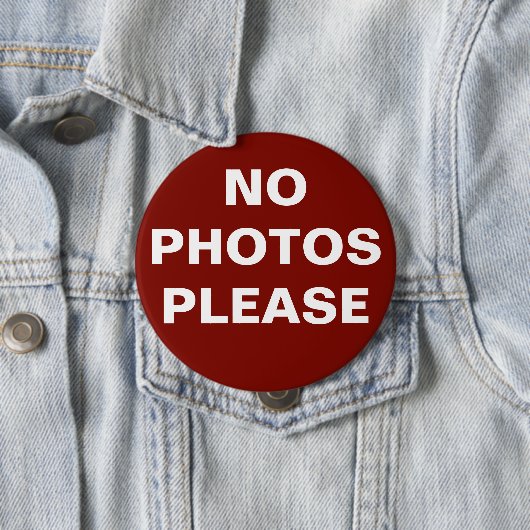 赤「写真なし」ピンオンボタン 缶バッジ (インサイチュ)