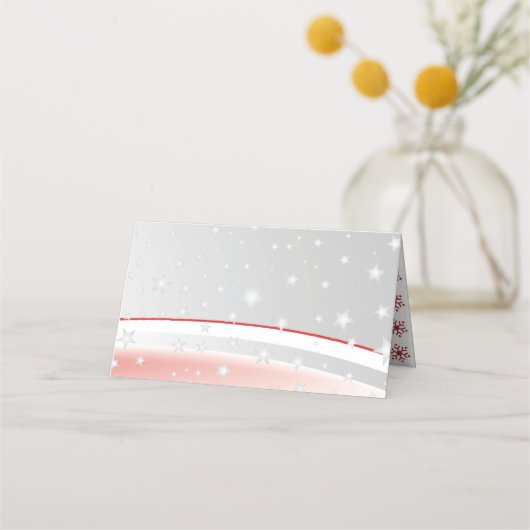 赤、灰色の雪の結晶の冬の結婚式を折り畳んだエスコート プレイスカード (裏面)