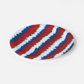 赤、白、青のクールなストライプ ペーパープレート (アングル)