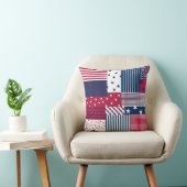 赤、白、青 クッション (椅子)