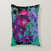 赤、紫、ピンクの劇的な庭の花 アクセントクッション (正面(垂直))