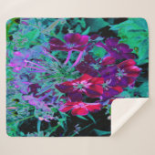 赤、紫、ピンクの劇的な庭の花 シェルパブランケット (正面(横))