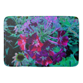 赤、紫、ピンクの劇的な庭の花 バスマット