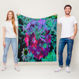 赤、紫、ピンクの劇的な庭の花 フリースブランケット