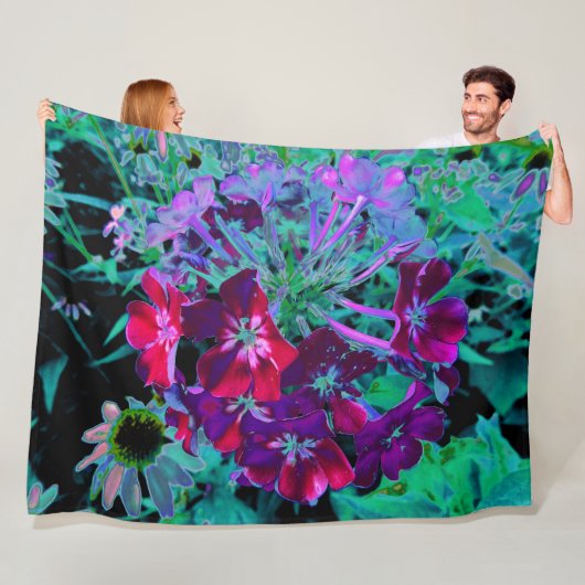 赤、紫、ピンクの劇的な庭の花 フリースブランケット (インサイチュ)