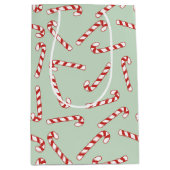 赤、緑、白キャンディーケーンのクリスマスパターン ミディアムペーパーバッグ (正面)