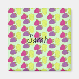 赤、緑、紫のブドウ マグネット