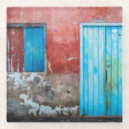 赤、青、灰色の壁、ドアと窓 ガラスコースター