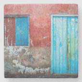 赤、青、灰色の壁、ドアと窓 ストーンコースター (正面)