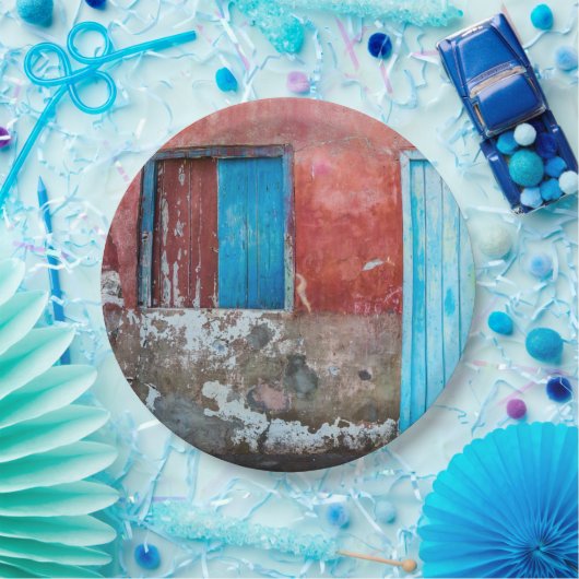 赤、青、灰色の壁、ドアと窓 ペーパープレート (パーティー)