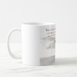 赤（鳥）ショウジョウコウカンチョウ「愛する者は行かない」遠くにマグカップ コーヒーマグカップ