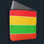 赤、黄、およびライムグリーンのストライプ ラップトップスリーブ<br><div class="desc">赤、黄ストライプの色パターン(の模様が)ある、ライムグリーンを特徴とする明るく明るいネオプレンラップトップスリーブ。パーソナライズする文字またはイニシャルを追加できる。著者: https://www.zazzle.com/store/celestesheffey</div>