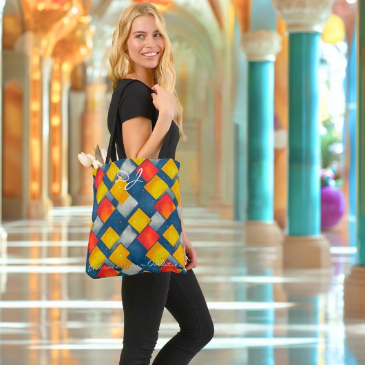 赤、黄、青の幾何学的なダイヤモンドのパターン トートバッグ