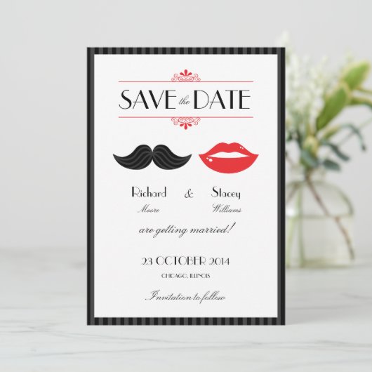 赤、黒、白のヒゲと唇のウェディング セーブザデート (スタンド正面)