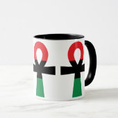 赤、黒、緑のアンク マグカップ (正面右)