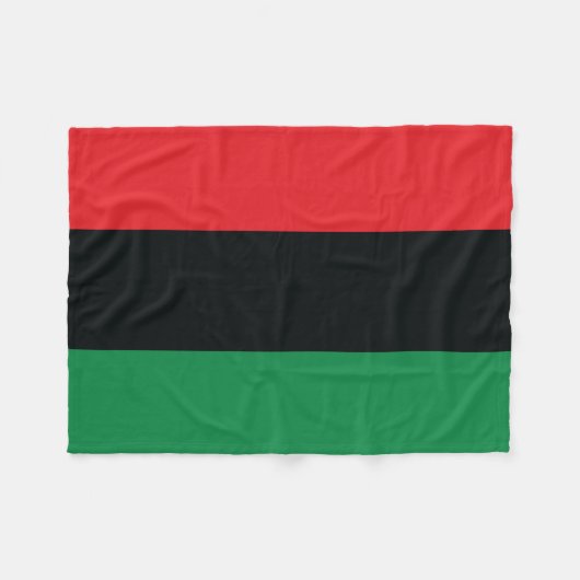 赤、黒、緑のフラグ フリースブランケット (正面(横))