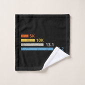 走の距離I - 5K 10K 13.1 26.2マラソン選手 バスタオルセット (ウォッシュタオル)
