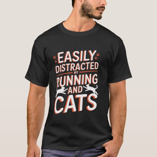 走キャッツ愛猫ユーモアデザインランナおもしろい Tシャツ (正面)