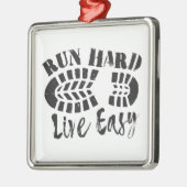 走懸命、ライブ簡単 メタルオーナメント (左)
