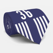 走路のタイの白の文字 ネクタイ (ロール)