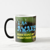 起きてる!可愛い眠れるコアラのプライバシ! モーフィングマグカップ (左)