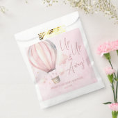 起きて遠くに!ピンクのホットエアバルーン赤ちゃんシャワー フェイバーバッグ (封をした状態)