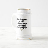 起こる何が鳥小屋で ビールジョッキ (正面左)