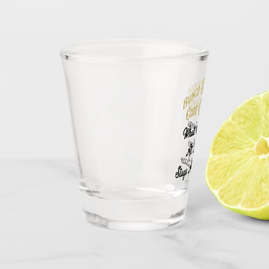 起こる何がBuncoでBuncoのおもしろいなパーティー ショットグラス (左)