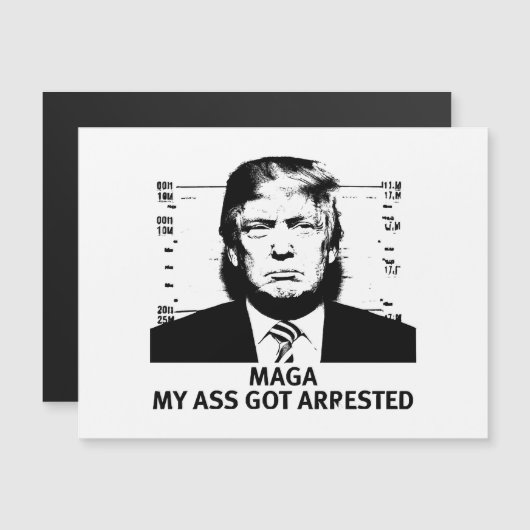 起訴されたマグカ (正面/裏面)