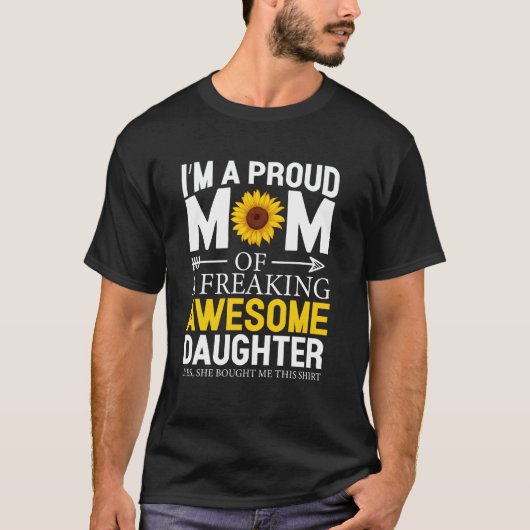 超かっこいい娘を持つママです Mot Tシャツ (正面)