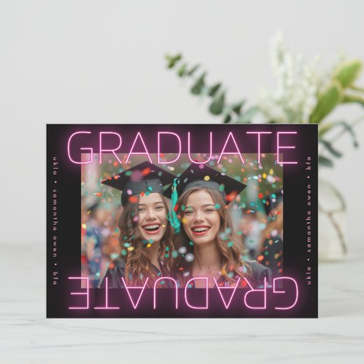 超スタイリッシュエレガントネオンピンク学校の卒業写真 案内状 (スタンド正面)