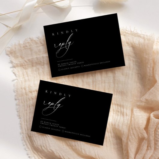 超ミニマルタイポグラフィRSVP応答 |エンクロージャ 出欠カード