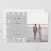 超モダンなレイアウトの写真を使ったSave the Date 招待状 (正面)