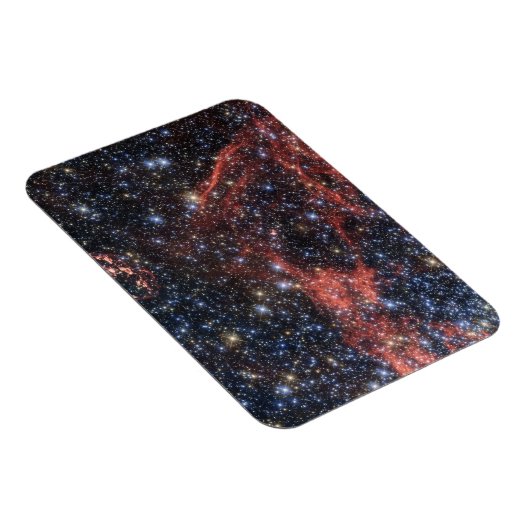 超新星爆発の星の生存者を探す マグネット (右側)