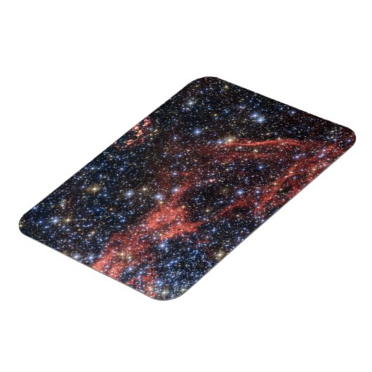 超新星爆発の星の生存者を探す マグネット (左側)