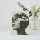 超満月パーソン抽象芸術コラージュ ポストカード (スタンド正面)