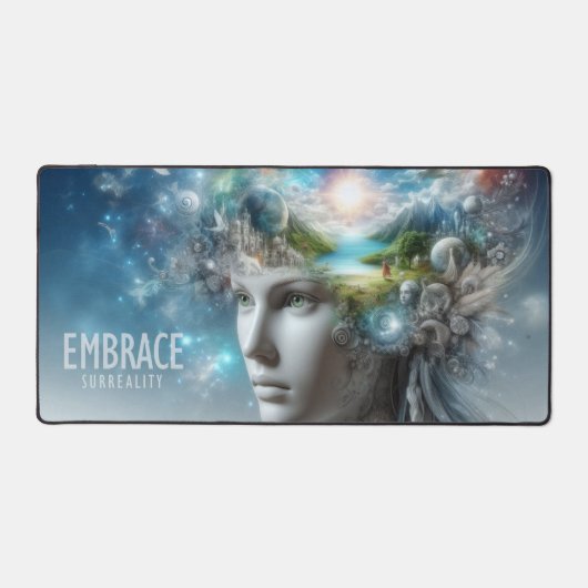 超現実ファンタジーを心に抱き込む デスクマット (正面)