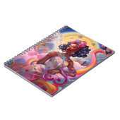 超現実的な世界のレディAfrican Americanアートピンク ノートブック (左側)