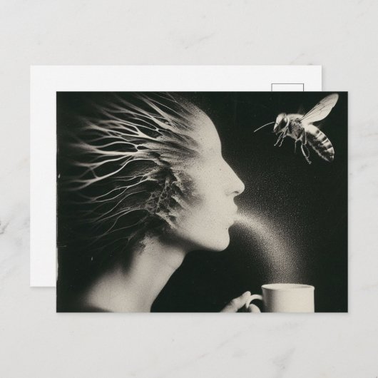 超現実的な女性とビーモーニングコーヒー白黒 ポストカード (正面/裏面)