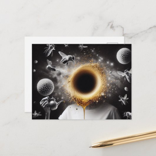 超現実的な女性と蜂ハニカムブラックホール ポストカード (正面/裏面インサイチュ)