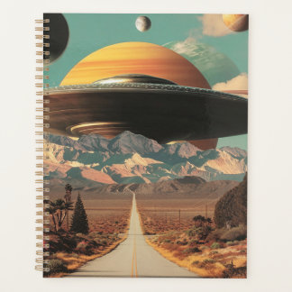 超現実的な風景と道路、UFOと土星 プランナー手帳
