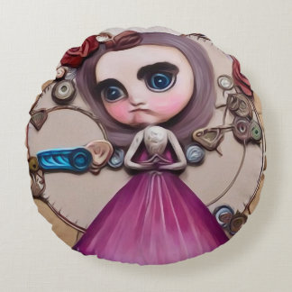超現実的ベビー顔人形 ラウンドクッション
