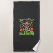 超自然のスケルトン・ハロウィンベクター・デザイン１ ビーチタオル (正面)